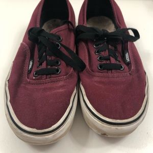 MAROON VANS